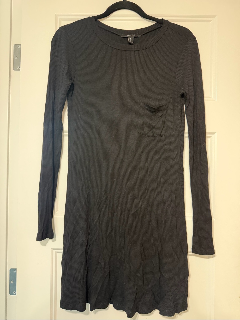 Forever 21 Black Ribbed Long-Sleeve Pocket Dress